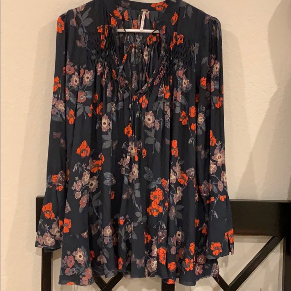 Free People. Flowy Flower mini Dress or Blouse.